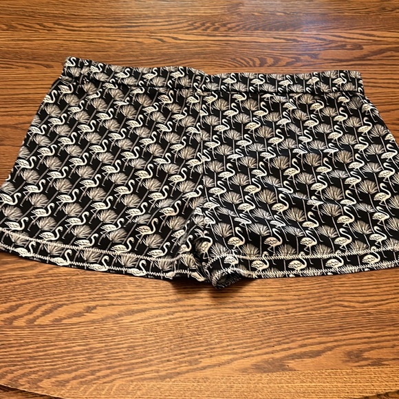 Loft shorts. Size Large - Picture 4 of 6